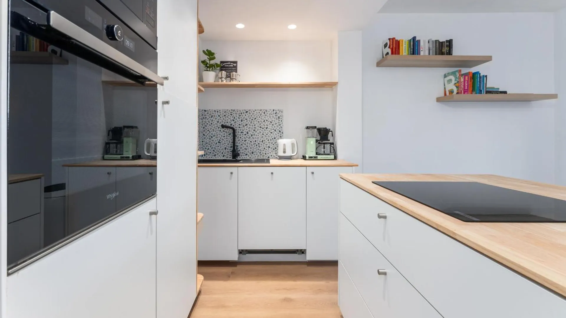 2-Bedroom Apartment With Park View Ostend