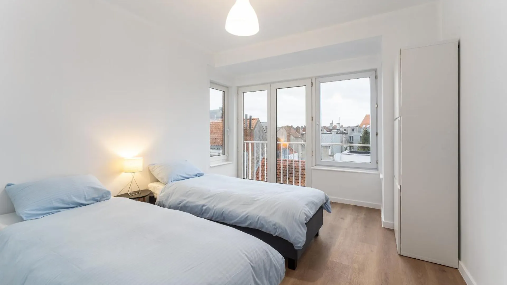 2-Bedroom Apartment With Park View Ostend